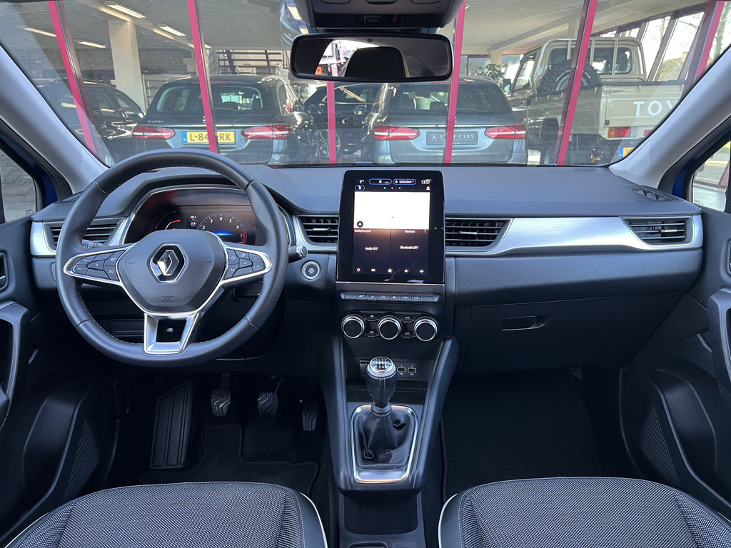 50651778-16.jpg