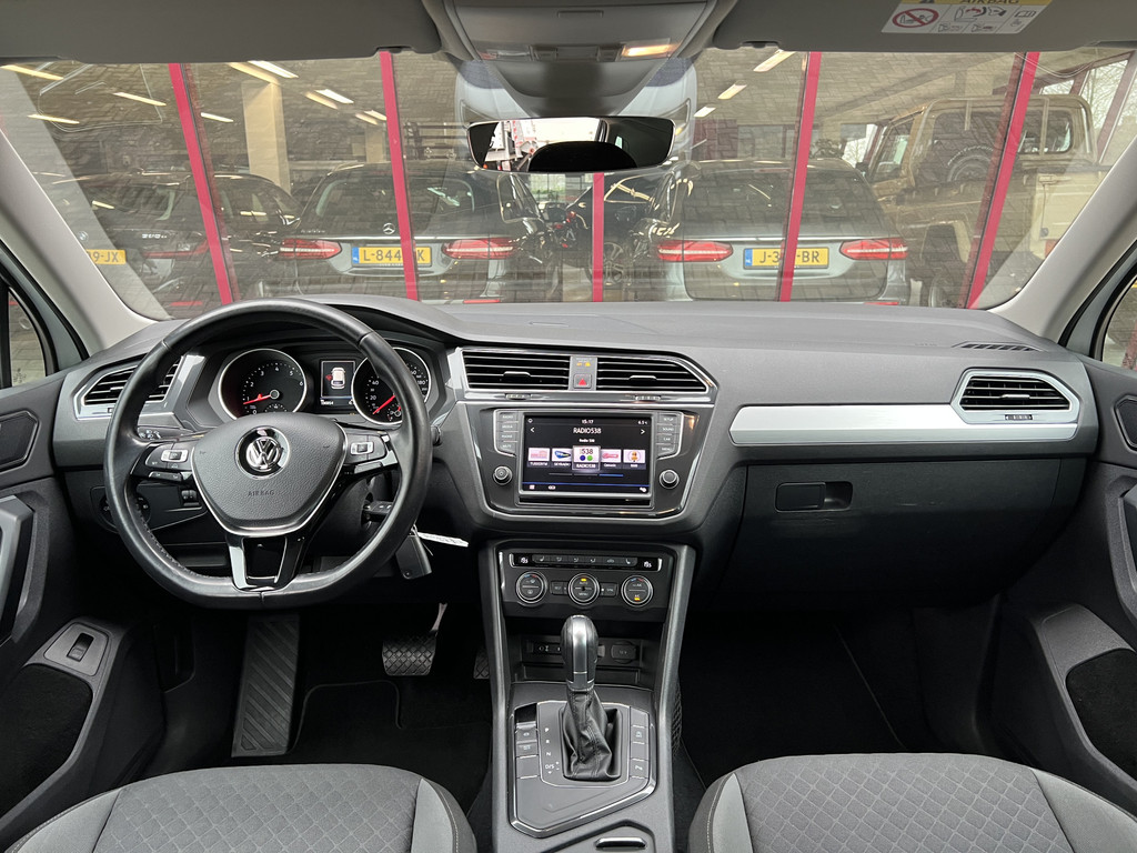 50986037-15.jpg
