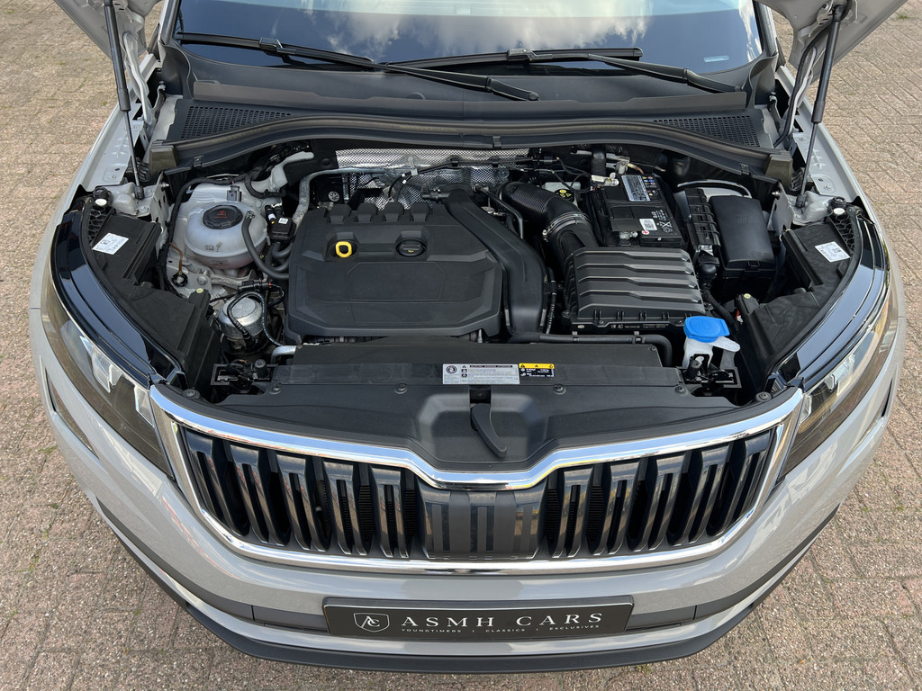 52963664-46.jpg