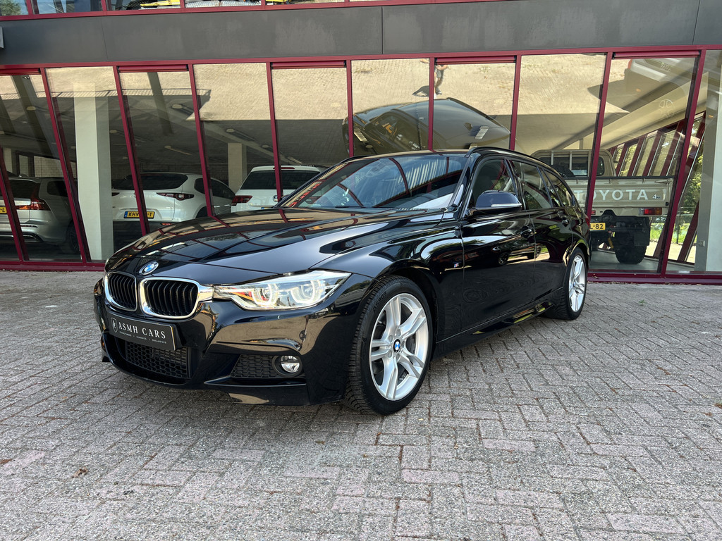 54548556