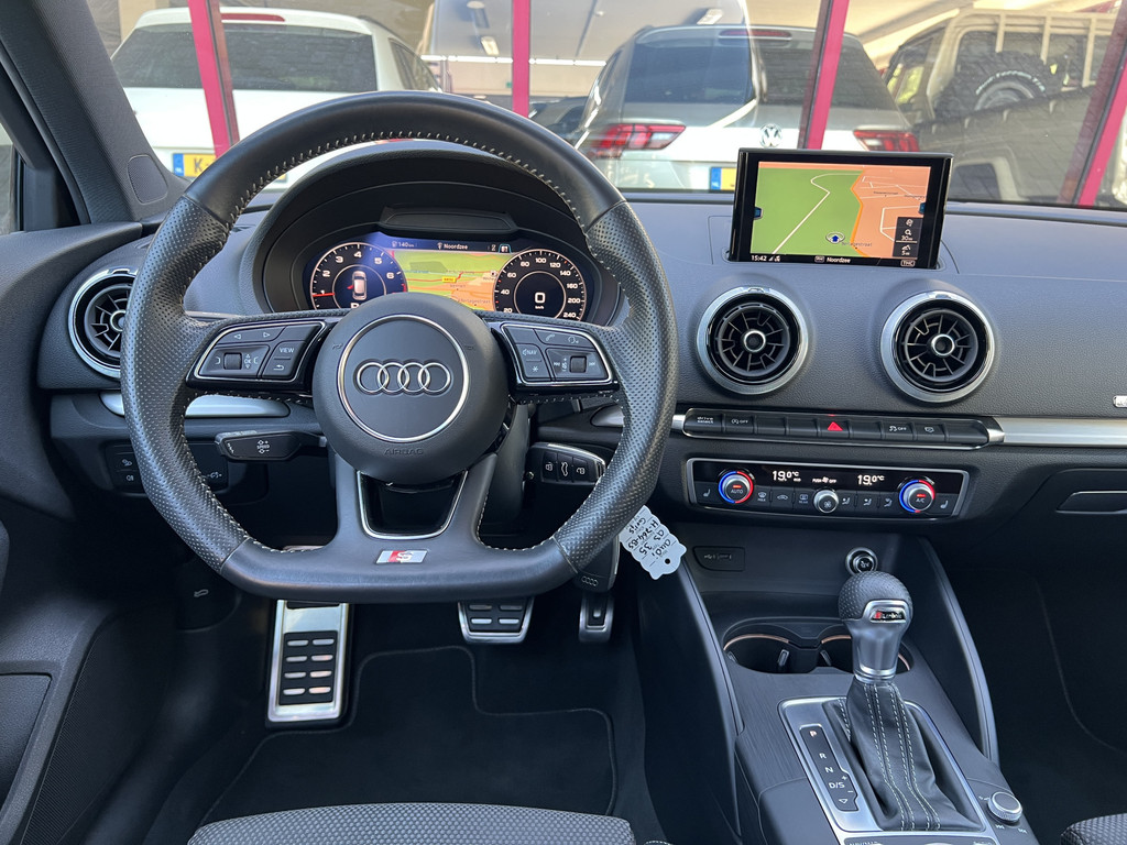 54958373-18.jpg