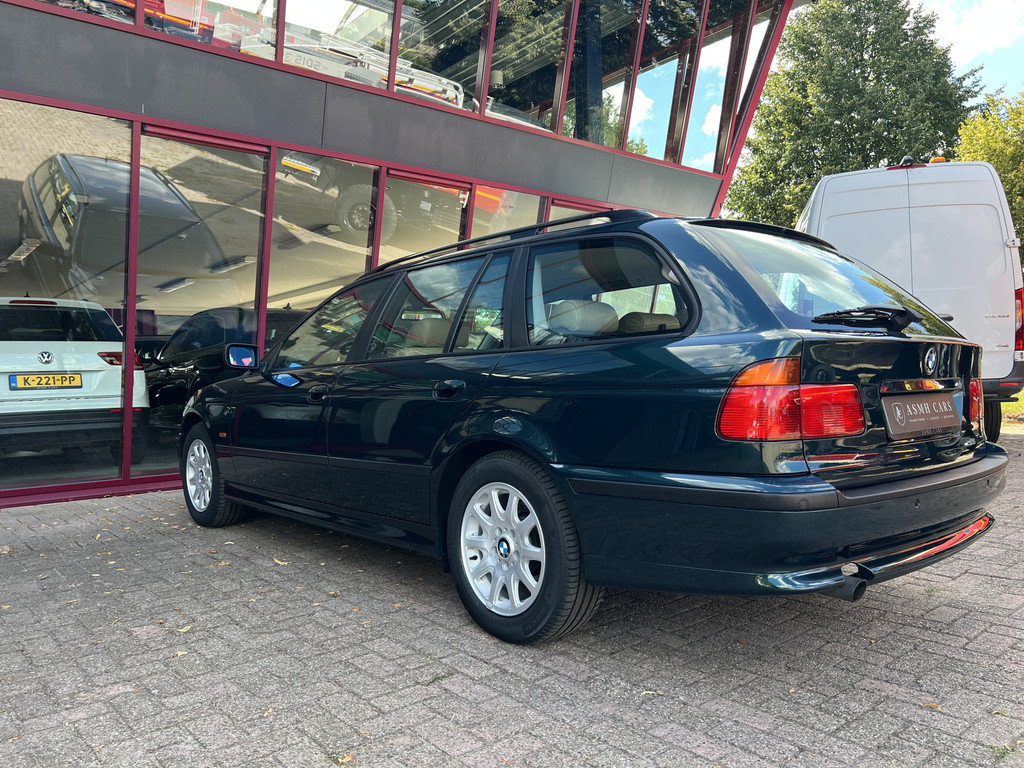 55500537-8.jpg