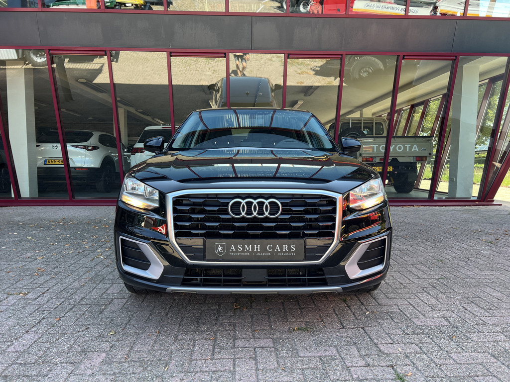 55641254-1.jpg