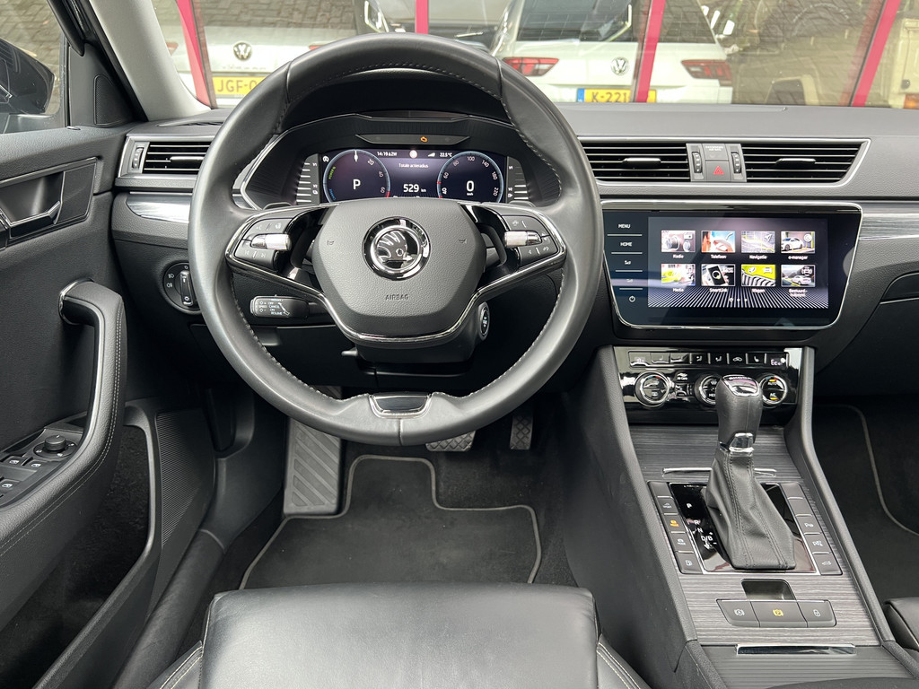 56410846-21.jpg