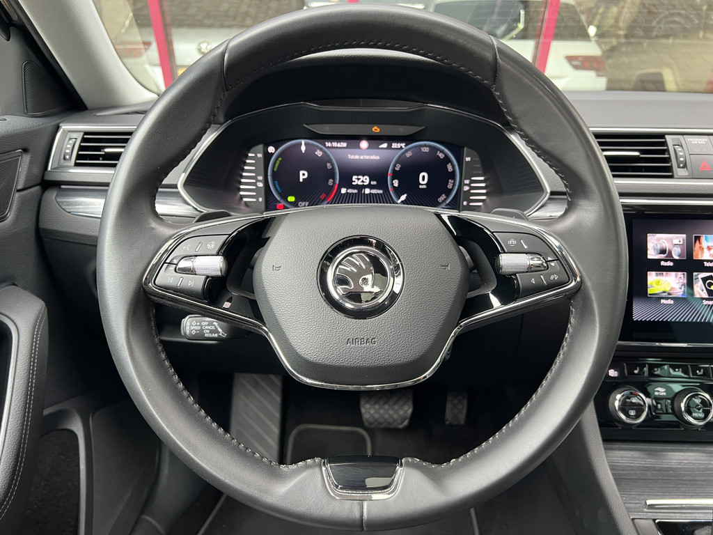 56410846-22.jpg