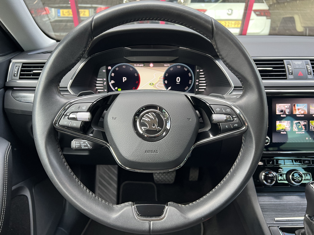 56805828-20.jpg
