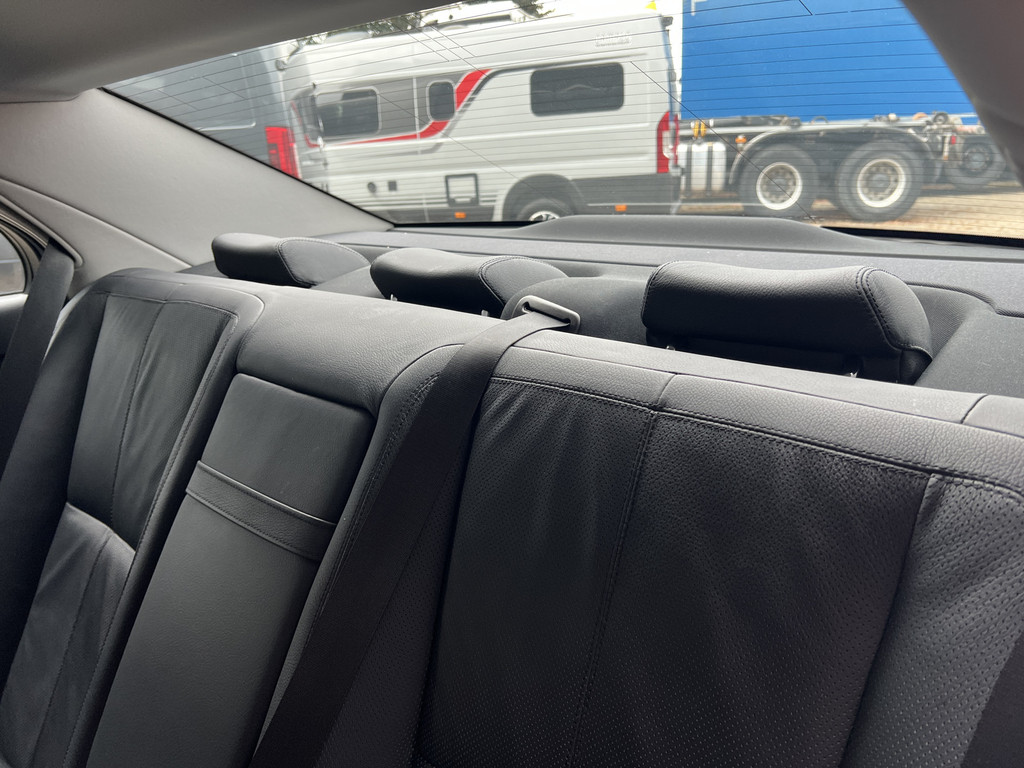 57492952-19.jpg